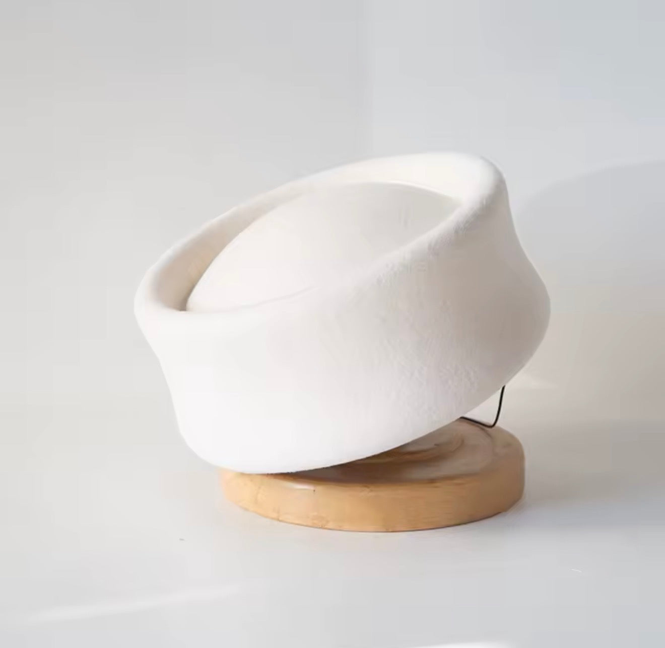 Vintage deadstock pillbox hat