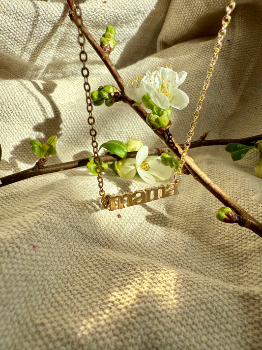 Mama necklace