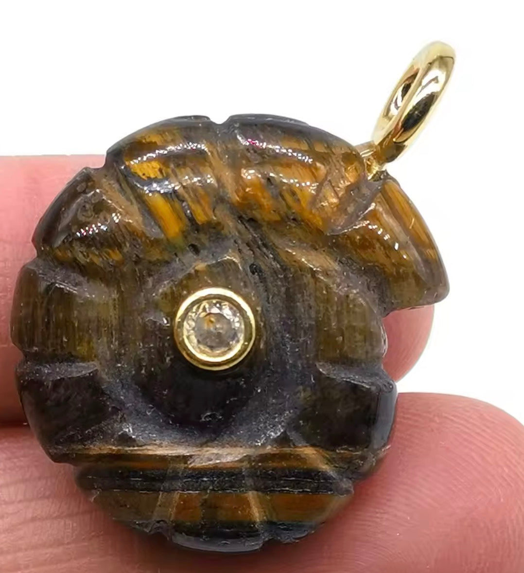 The Conch charm