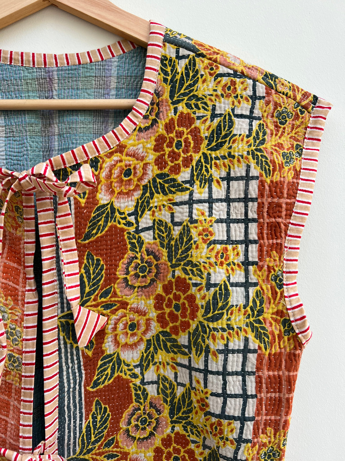 Vintage kantha vest SIZE 1