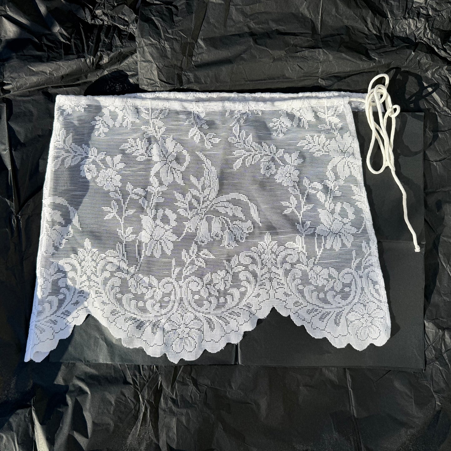 Vintage Lace Tie Wrap