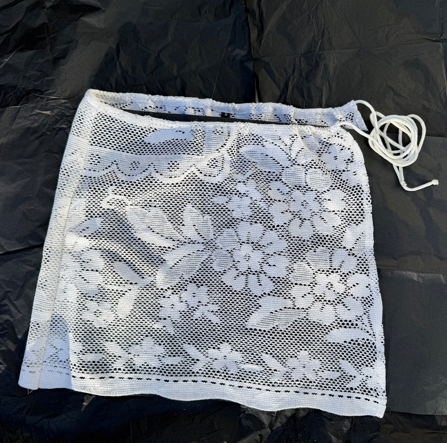 Vintage Lace Tie Wrap