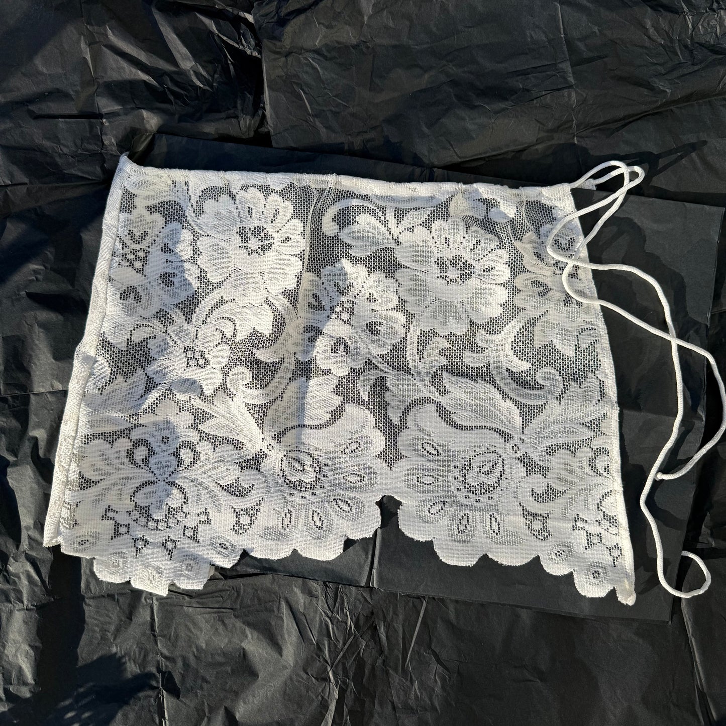 Vintage Lace Tie Wrap