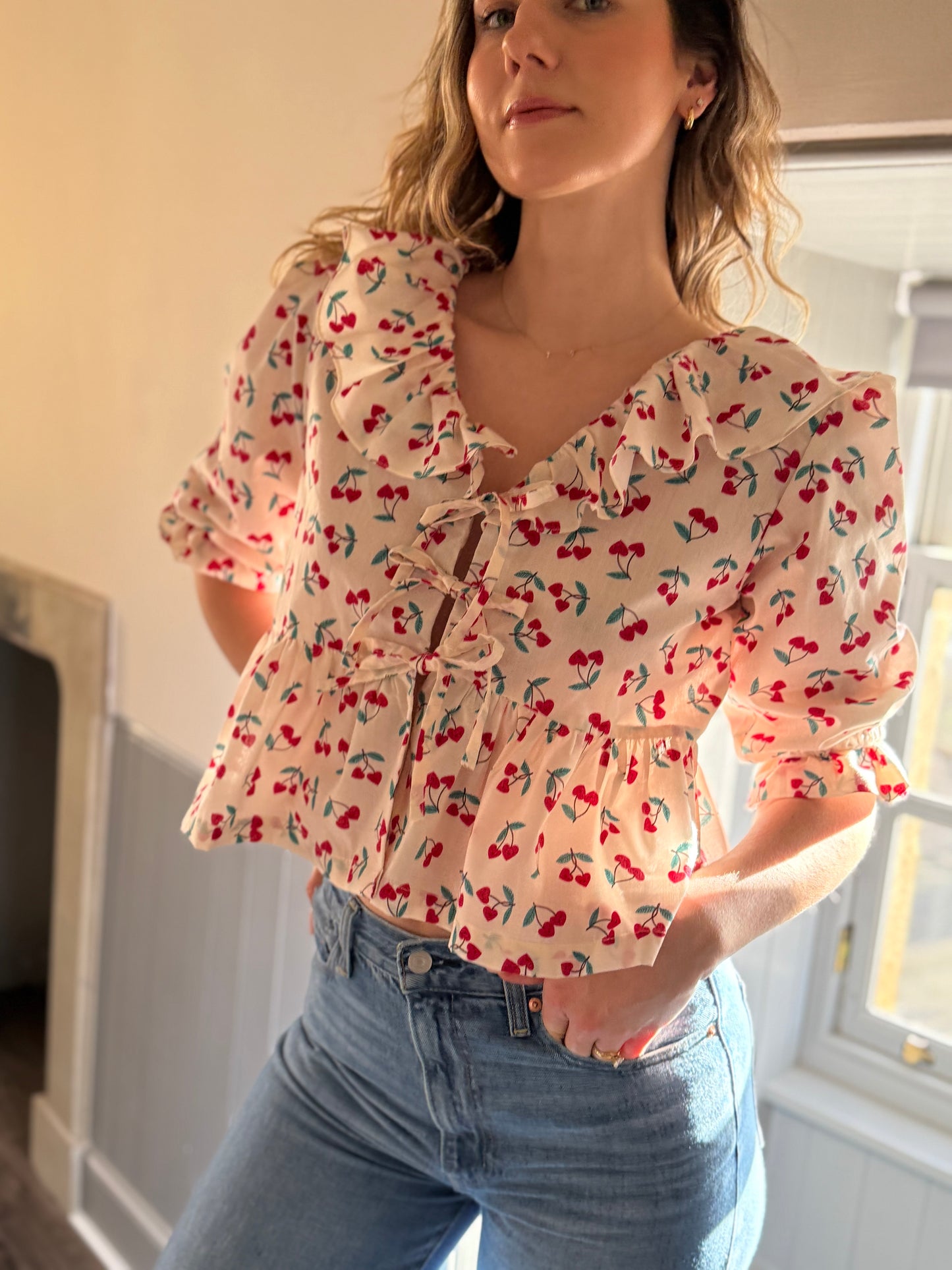 The Florence top - Cherry print