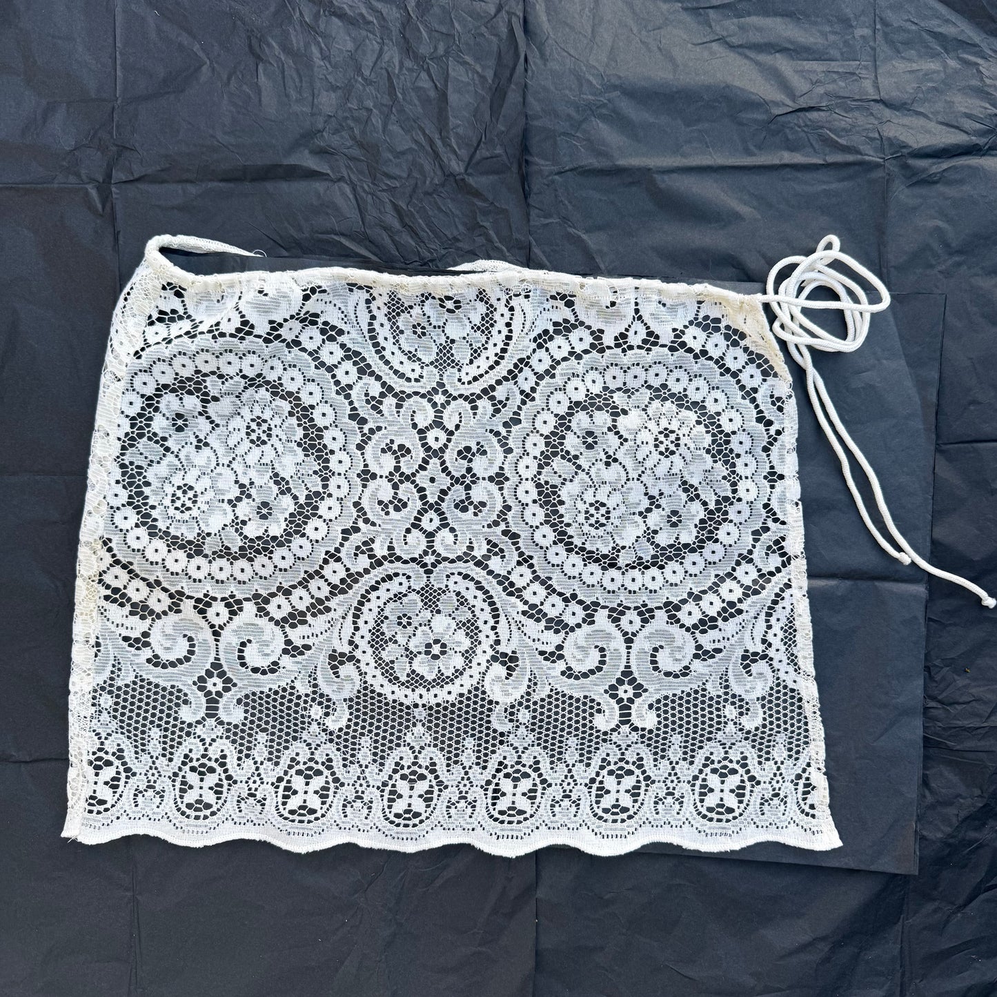 Vintage Lace Tie Wrap