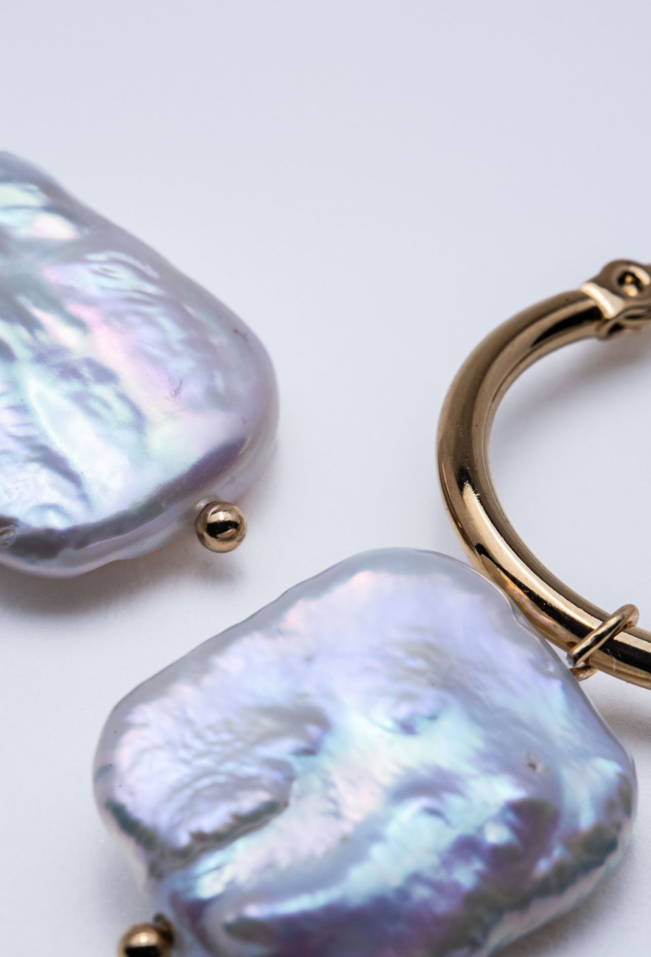 Aurora Large Pearl droplet hoops