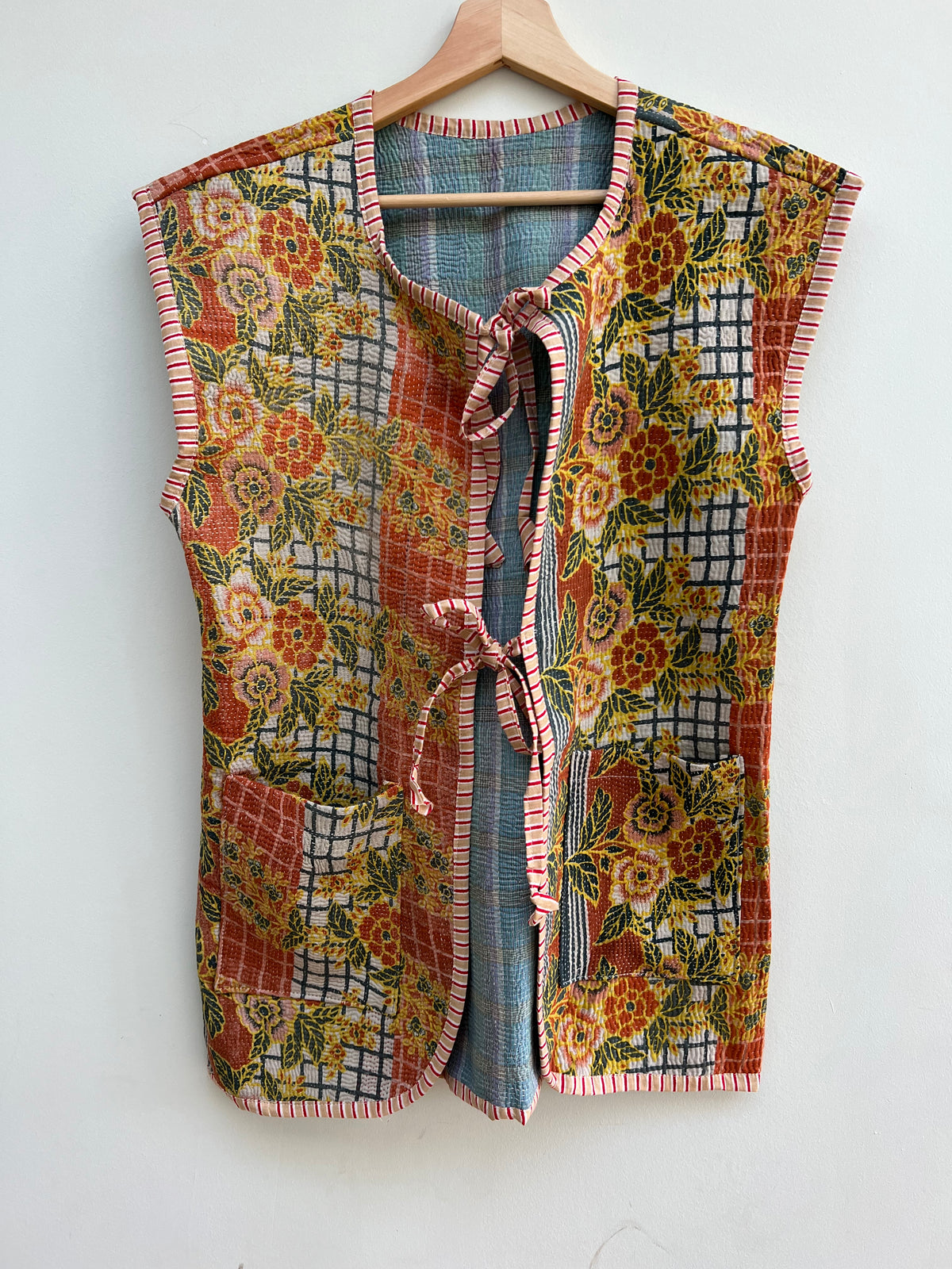 Vintage kantha vest SIZE 1