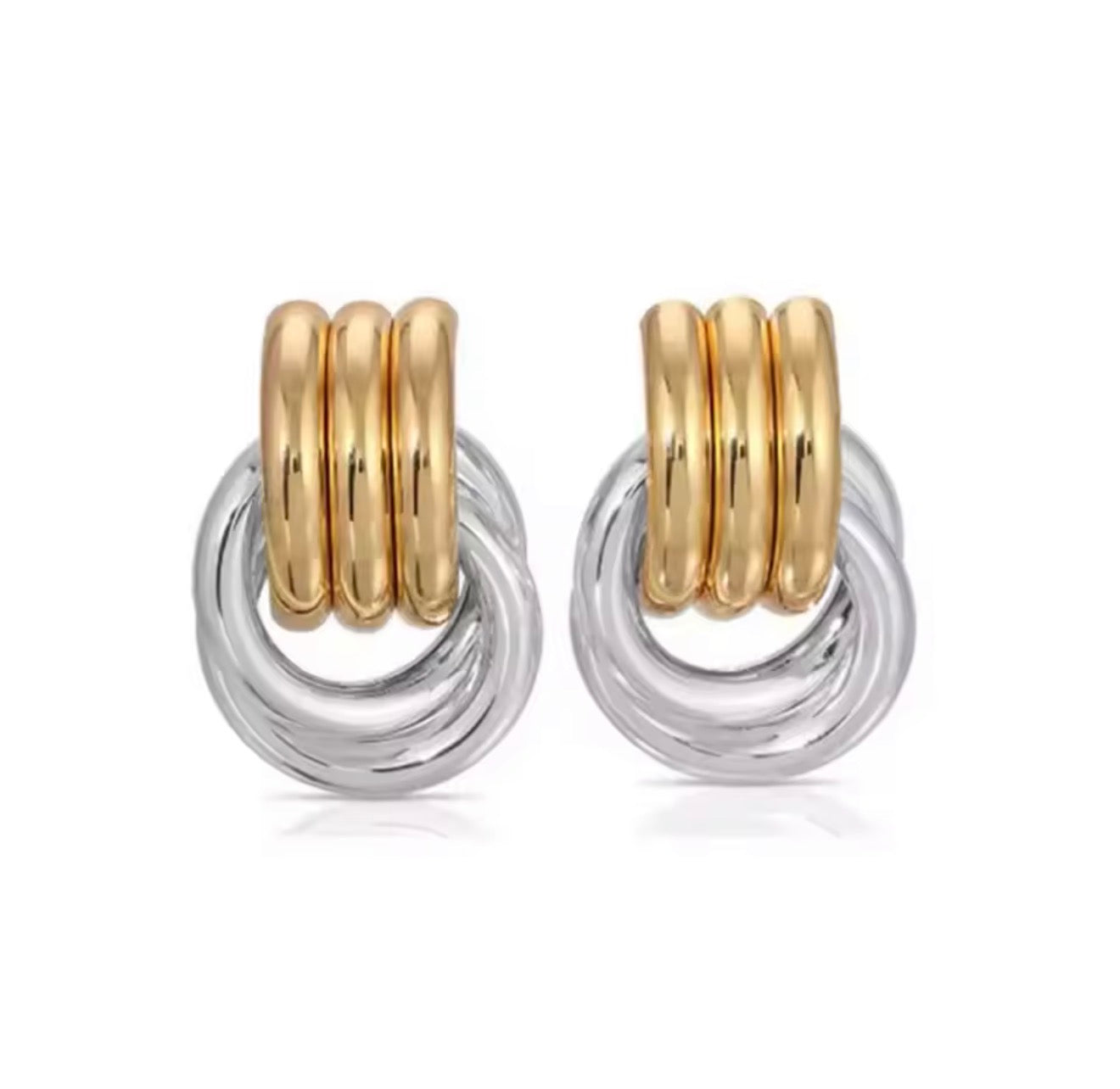 The Interlock earrings