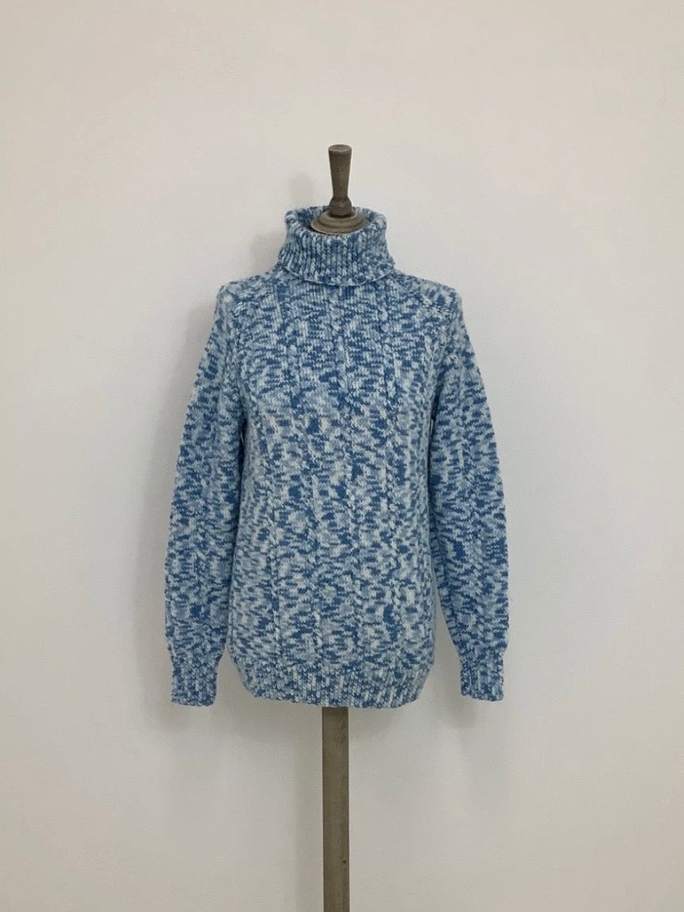 Vintage 1980s hand cable knit jumper