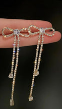 Load image into Gallery viewer, Pre-order Diamanté drop earrings