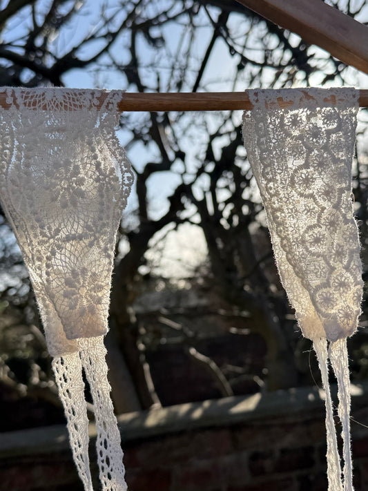 Vintage lace headband