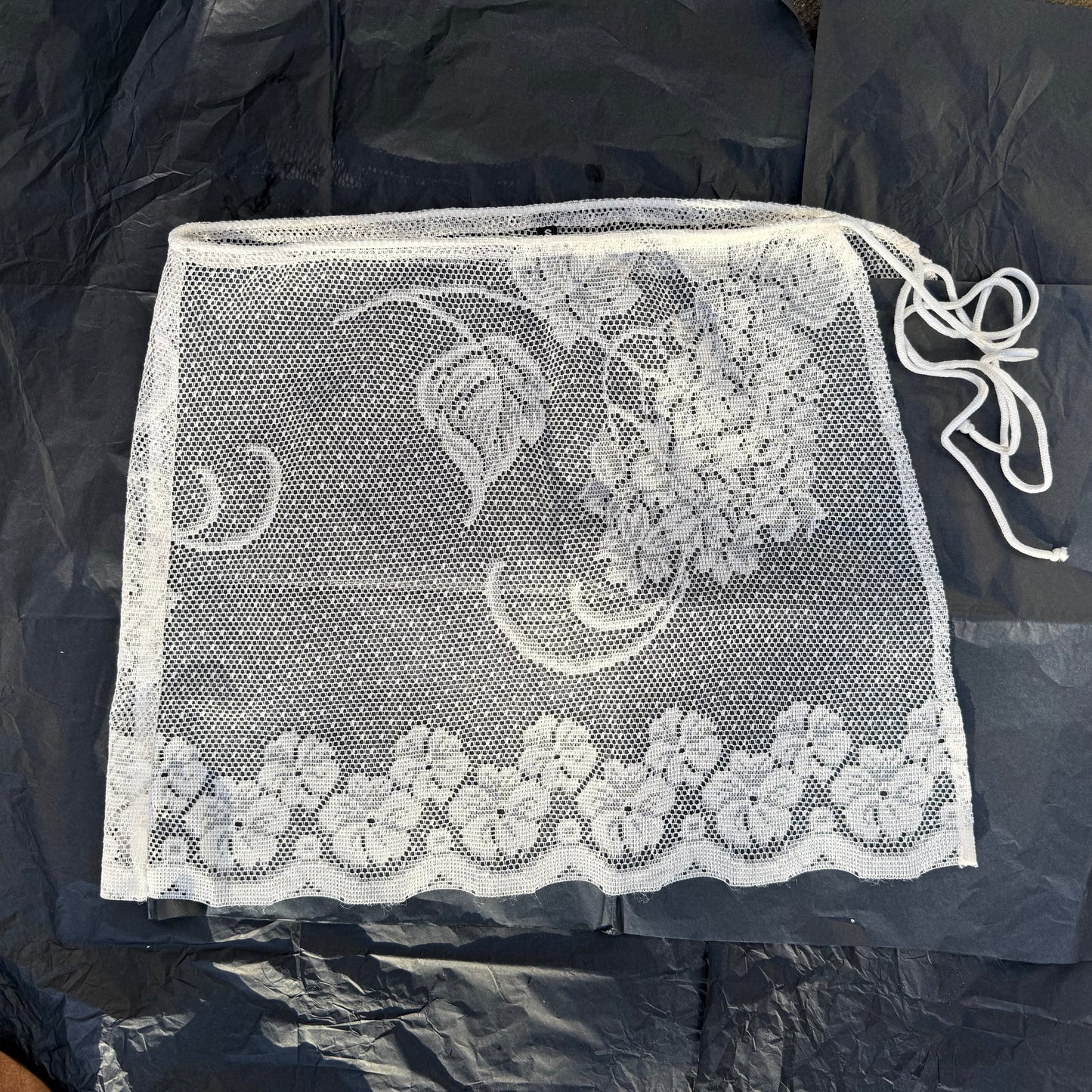 Vintage Lace Tie Wrap