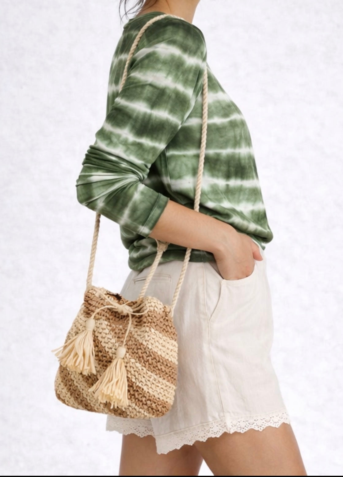Striped raffia bag