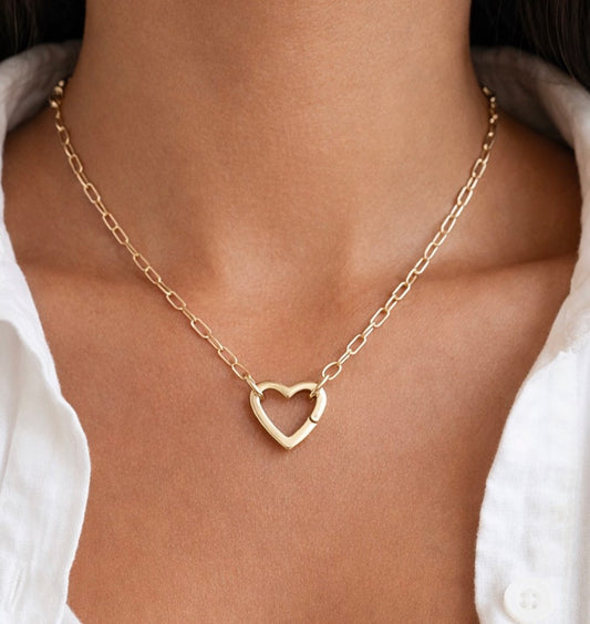 Heart link necklace