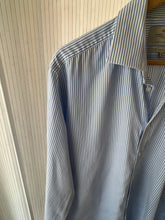 Load image into Gallery viewer, Vintage stripe shirt