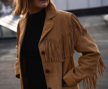 Load image into Gallery viewer, Dolly fringed leather jacket
