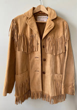 Load image into Gallery viewer, Dolly fringed leather jacket
